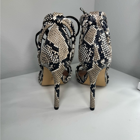 Gianni Bini Heel Abbrie size 8.5 - Picture 3 of 6